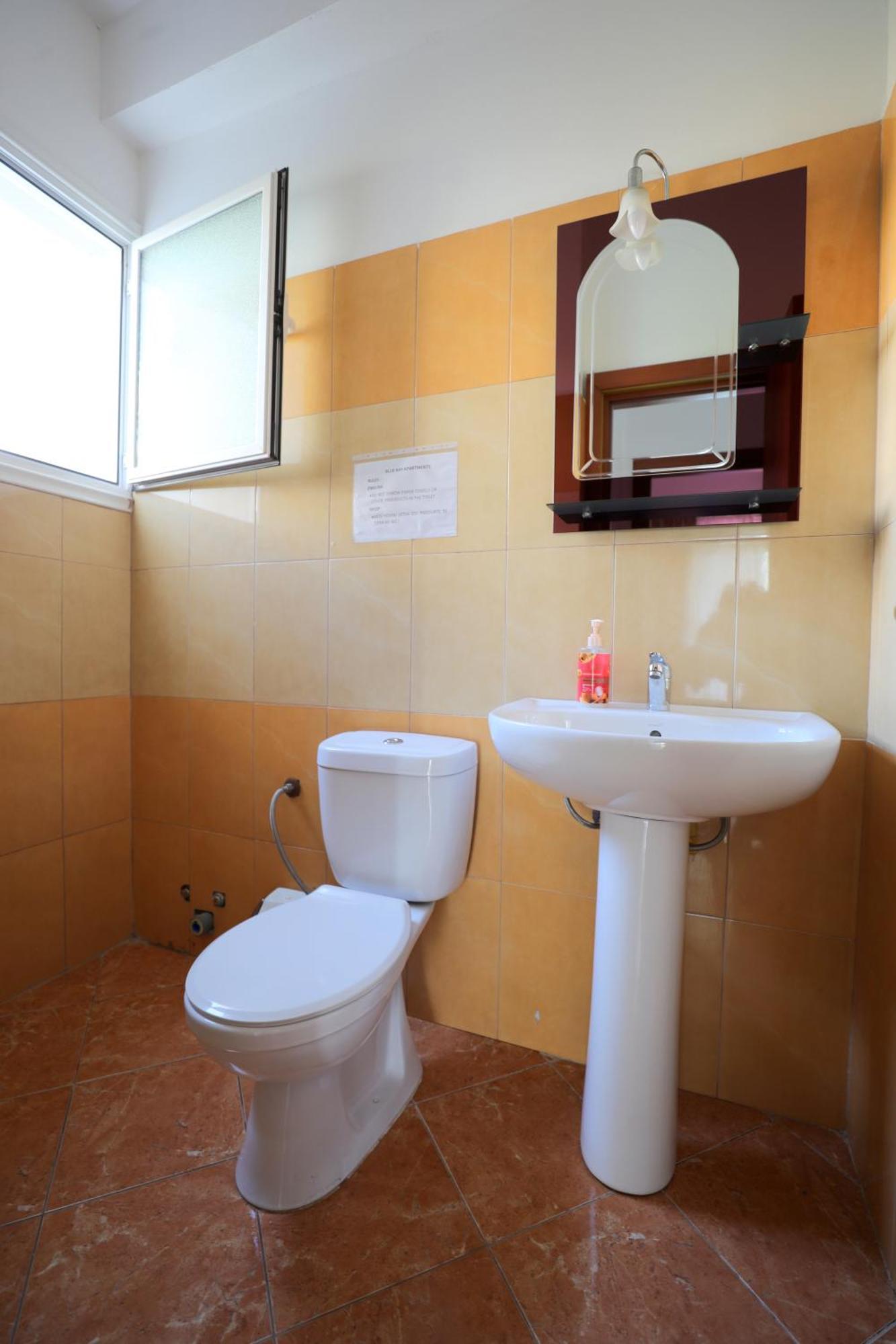 Blue Bay Apartments Sarandë 外观 照片