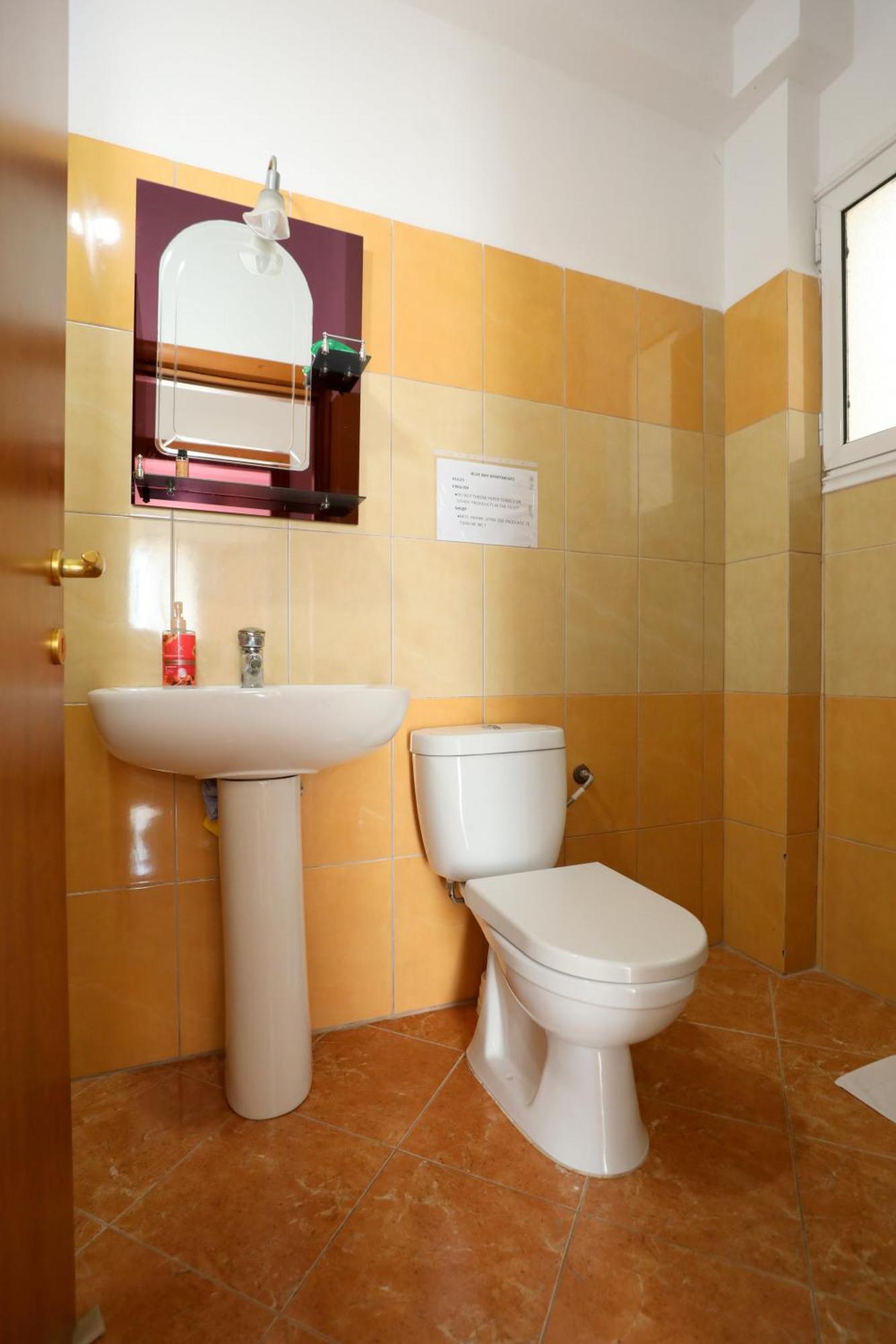 Blue Bay Apartments Sarandë 外观 照片