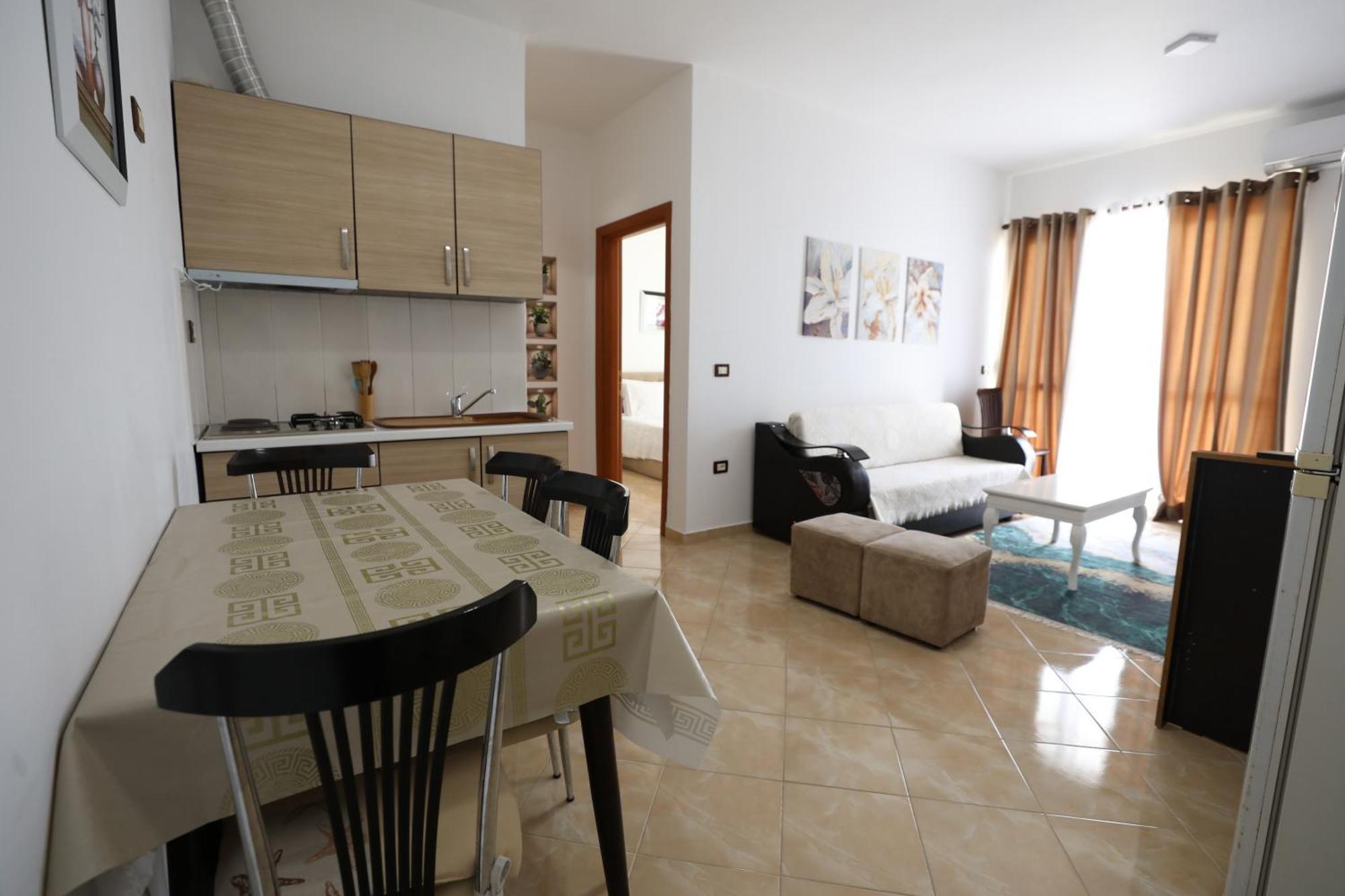 Blue Bay Apartments Sarandë 外观 照片